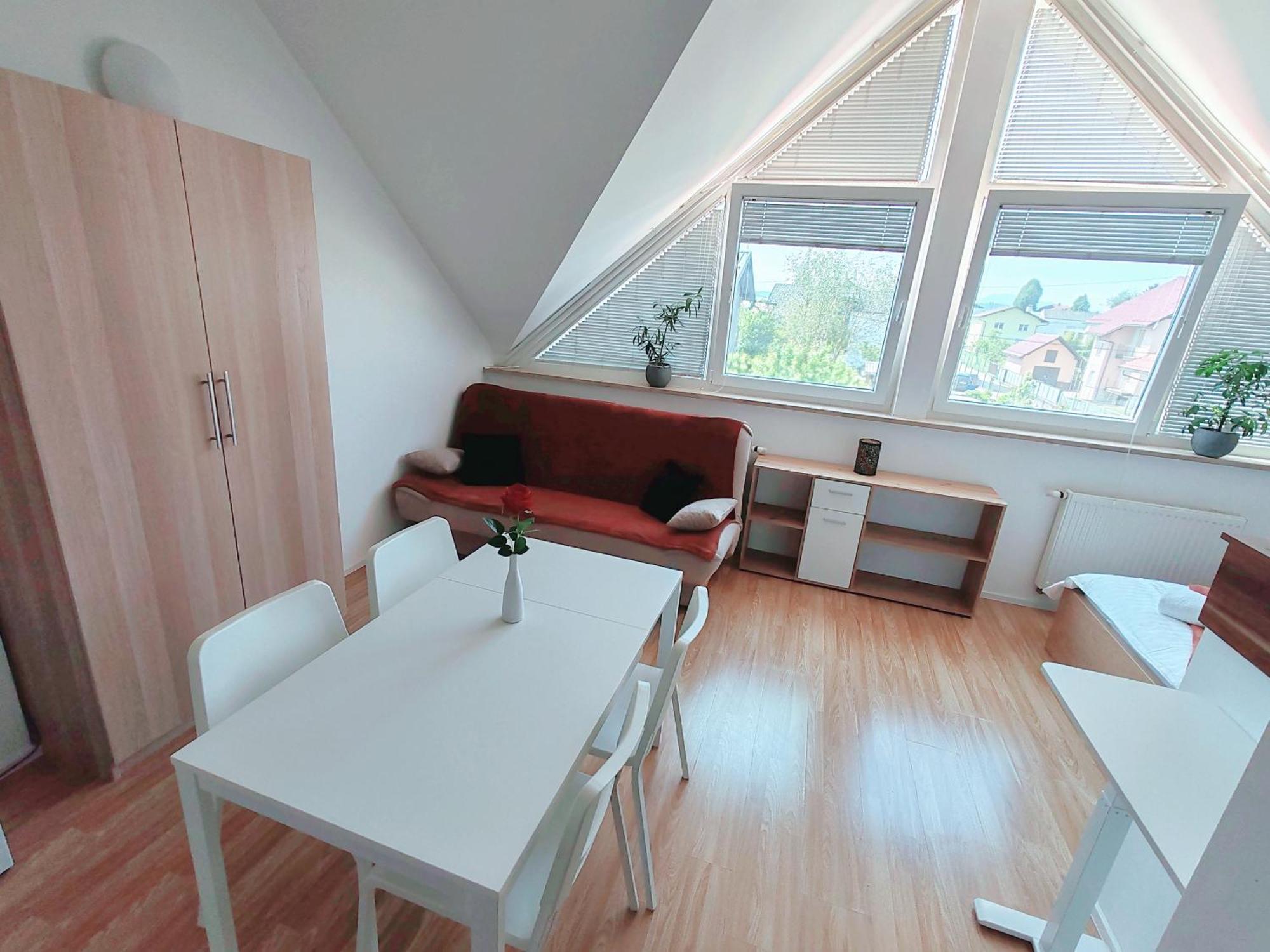 Lucky Center Ljubljana Apartment ภายนอก รูปภาพ