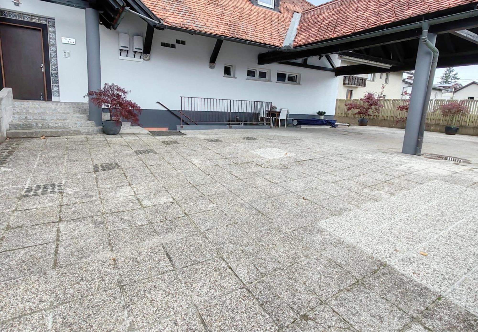 Lucky Center Ljubljana Apartment ภายนอก รูปภาพ