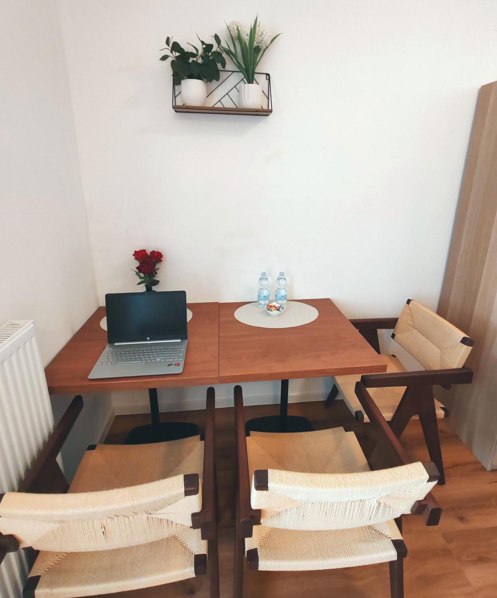Lucky Center Ljubljana Apartment ภายนอก รูปภาพ