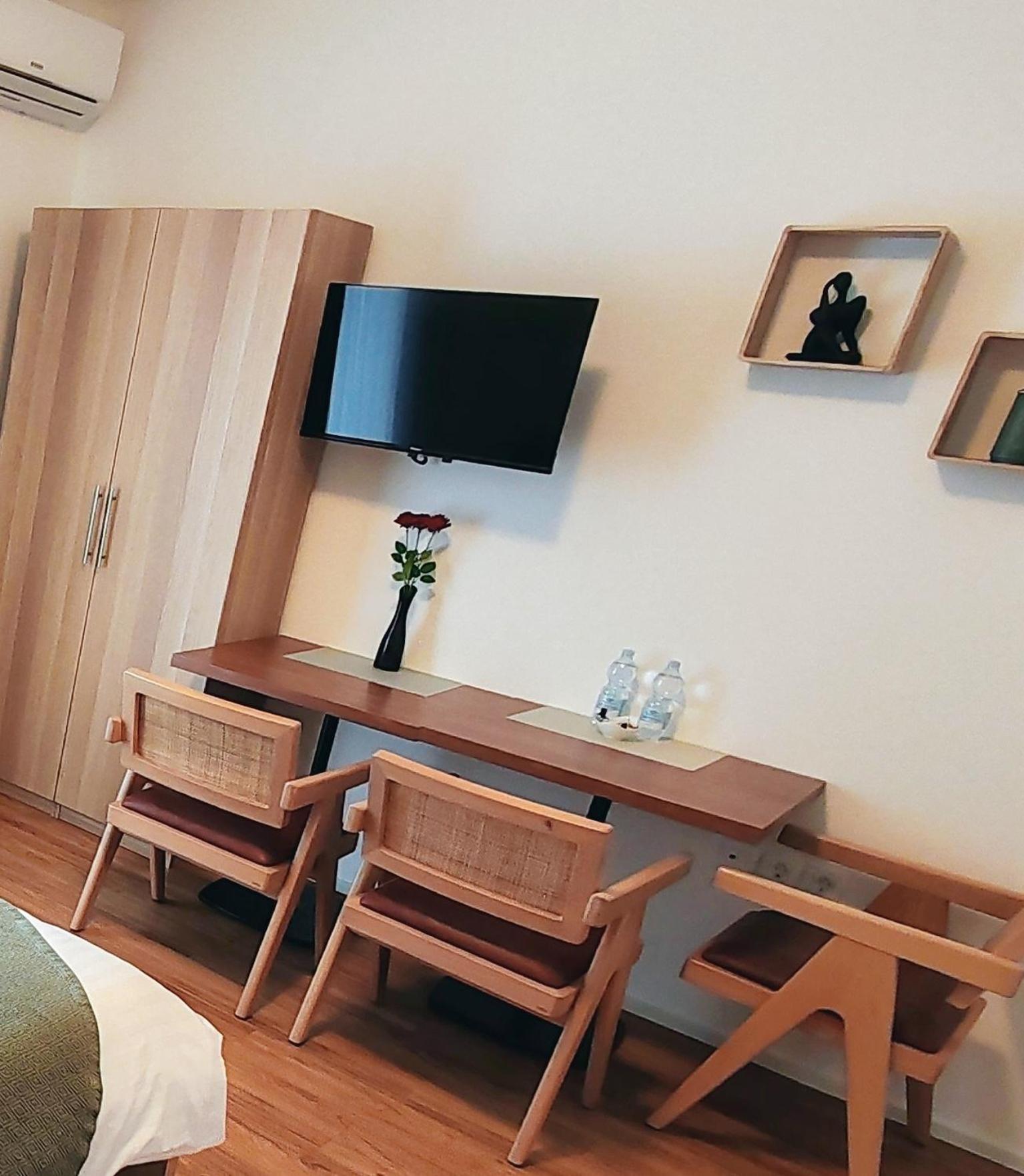 Lucky Center Ljubljana Apartment ภายนอก รูปภาพ